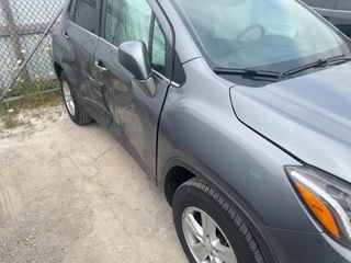 2020 Chevrolet Trax AWD LT - Primary Damage Right Image